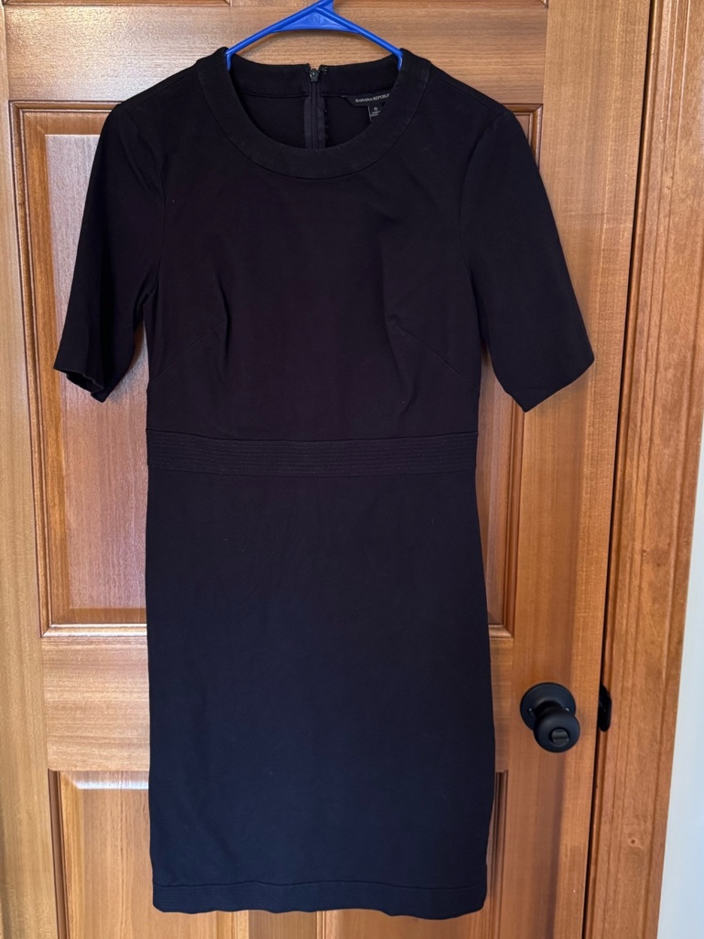 Banana Republic Classic Short-Sleeve Black Dress - Size 6